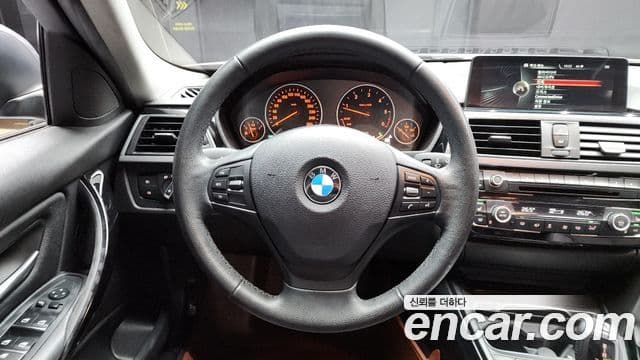 BMW 3시리즈 (F30), 2016 13