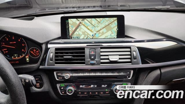 BMW 3시리즈 (F30), 2016 14