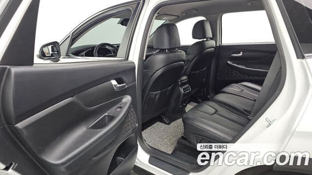 Hyundai The / новый New Santa Fe Exclusive, 2023 12