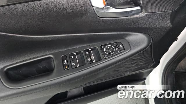 Hyundai The / новый New Santa Fe Exclusive, 2023 17