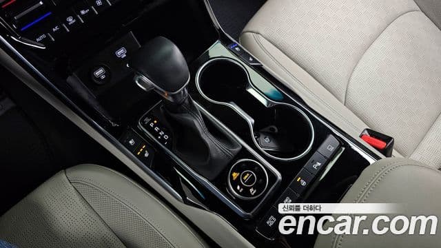 Kia Mohave The / новый Master Platinum, 2021 9