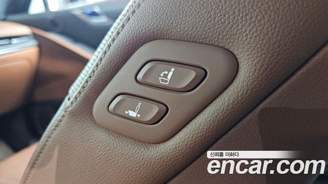 Genesis G80 (RG3) бензин 2.5 турбо AWD, 2023 18