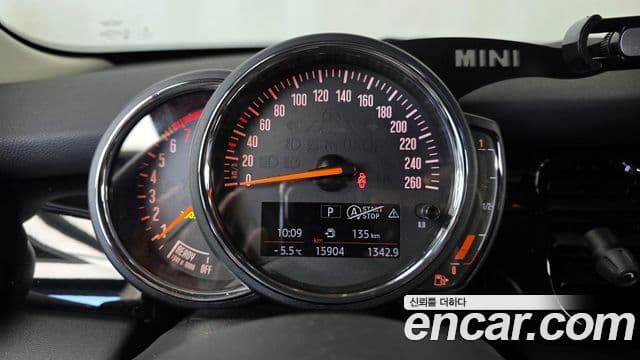 Mini Cooper 3세대, 2022 8