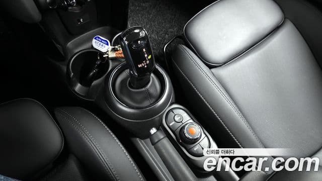 Mini Cooper 3세대, 2022 9