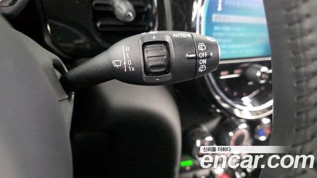 Mini Cooper 3세대, 2022 19