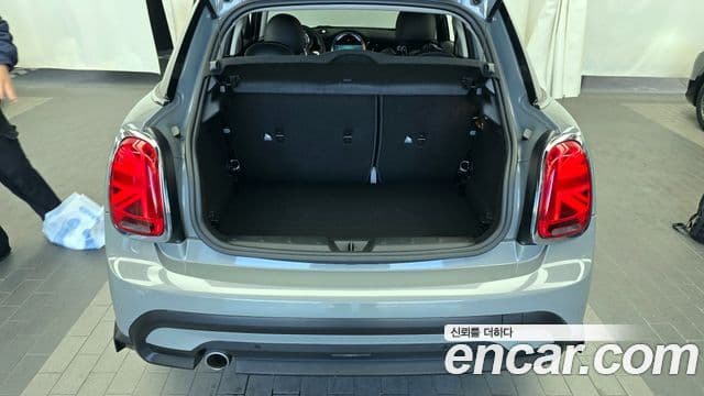 Mini Cooper 3세대, 2022 20