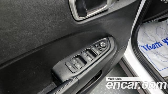 Hyundai Venue Modern, 2020 13