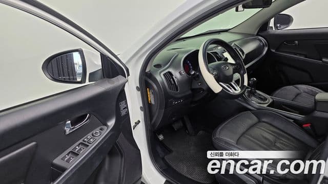 Kia Sportage R Premium, 2012 11