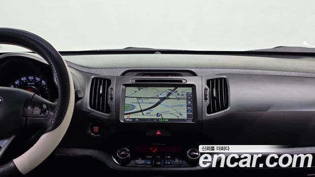 Kia Sportage R Premium, 2012 16