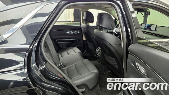 Genesis GV70, 2021 12