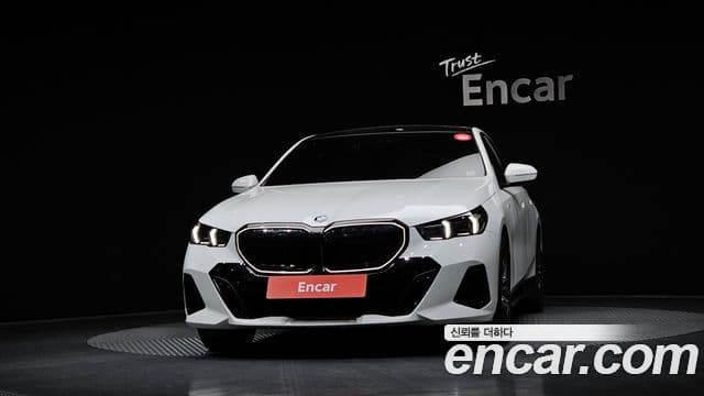BMW 5시리즈 (G60) 520i Special Edition, 2025 3
