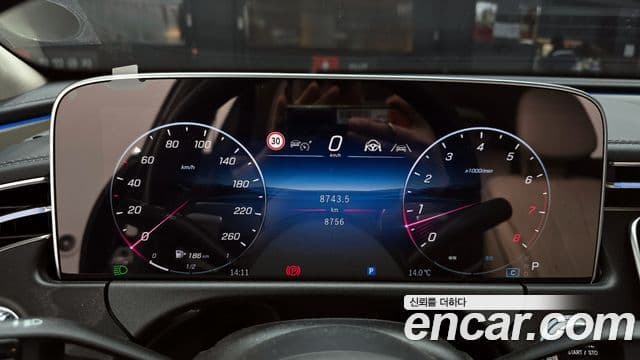 Mercedes-Benz E-класс W214 Avantgarde, 2024 8