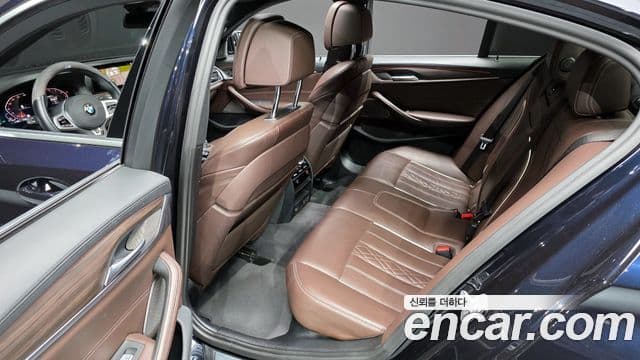 BMW 5시리즈 (G30) 520i M Sport, 2020 12