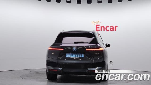 BMW iX xDrive40 First Edition, 2022 4