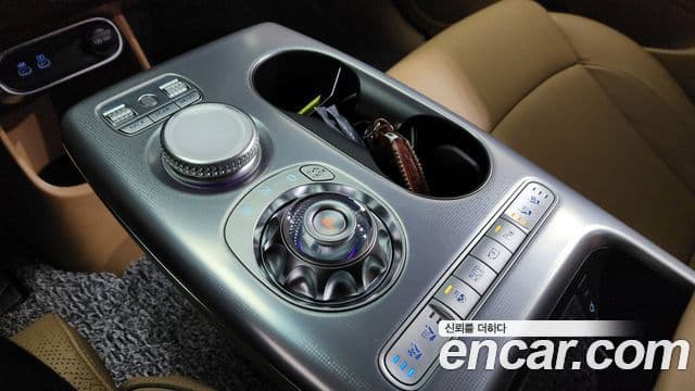 Genesis GV60 Standard AWD, 2022 9