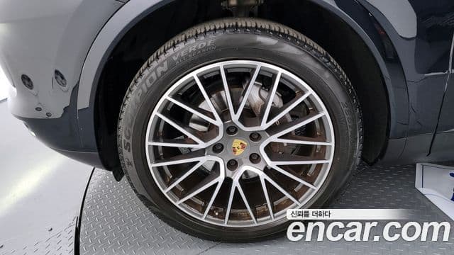 Porsche Cayenne (PO536), 2021 все фото