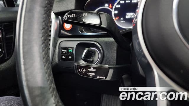 Porsche Cayenne (PO536), 2021 16