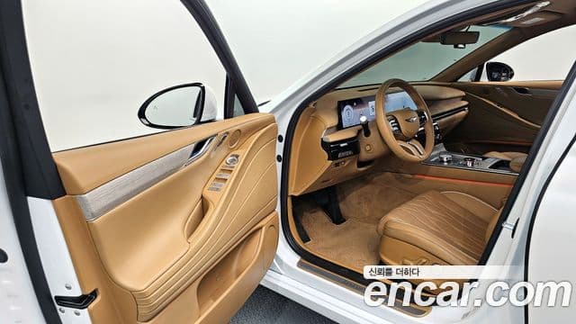 Genesis G80 (RG3) бензин 2.5 турбо AWD, 2025 10