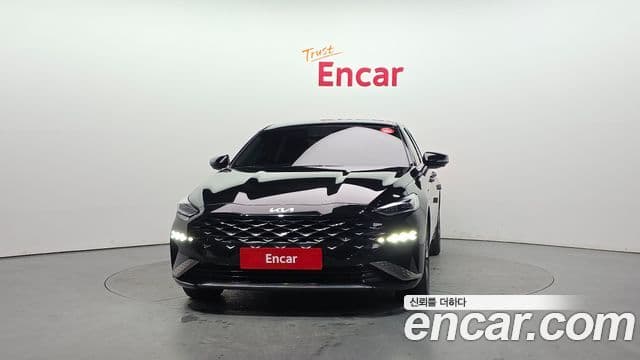 Kia K8 Signature, 2022 3