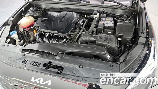 Kia K8 Signature, 2022 6