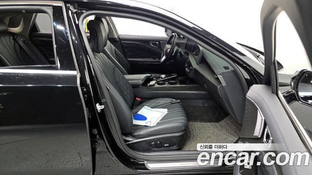 Kia K8 Signature, 2022 11