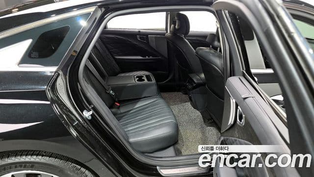 Kia K8 Signature, 2022 12