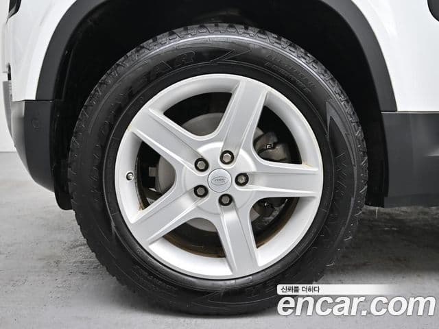 Land Rover Defender (L663) 110 D240 SE, 2020 все фото