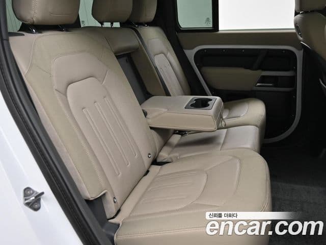 Land Rover Defender (L663) 110 D240 SE, 2020 12