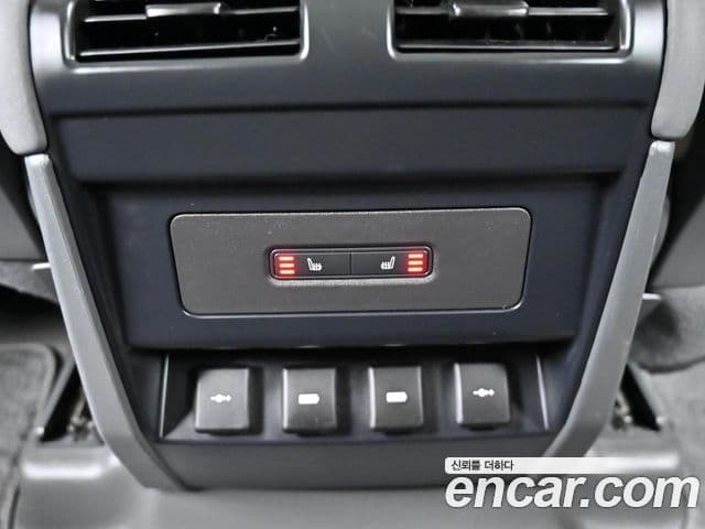 Land Rover Defender (L663) 110 D240 SE, 2020 16