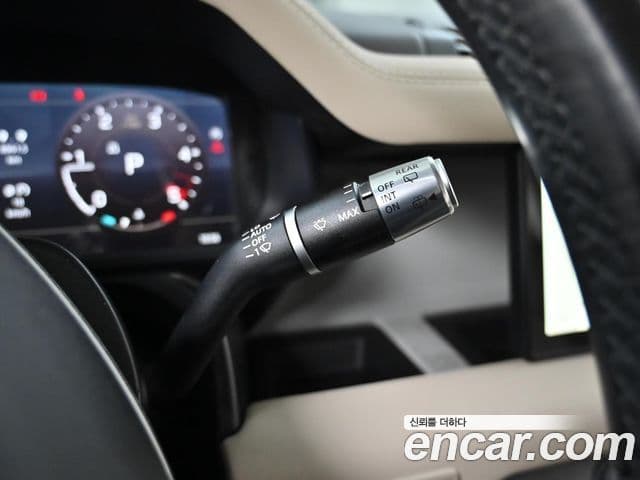 Land Rover Defender (L663) 110 D240 SE, 2020 17