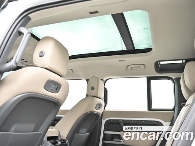 Land Rover Defender (L663) 110 D240 SE, 2020 19