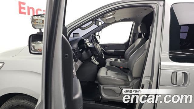 Hyundai The / новый New Grand Starex Smart, 2019 10