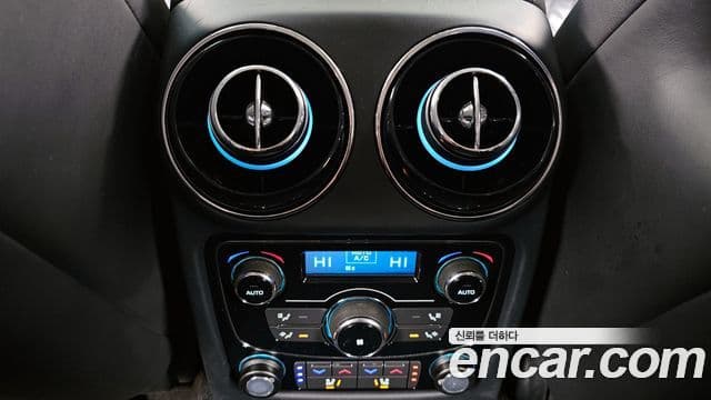 Jaguar All New XJ X351, 2019 18