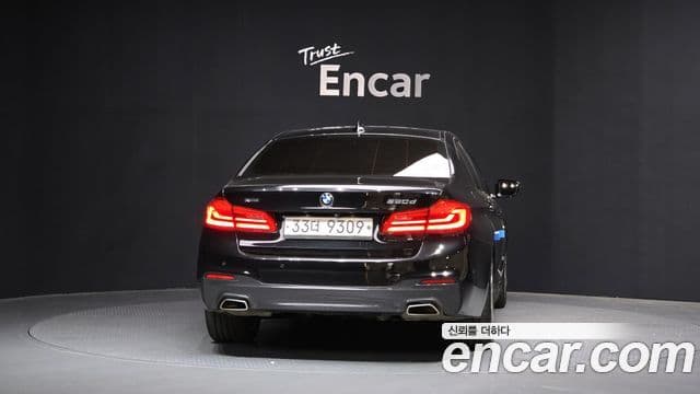 BMW 5시리즈 (G30) 520d xDrive M Sport Plus, 2017 4