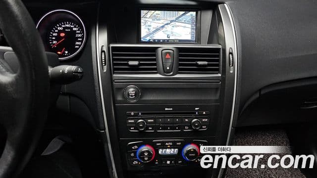 Renault Korea(Samsung) SM7 Nova LPLI 2.0 LPe для людей с инвалидностью, 2016 18