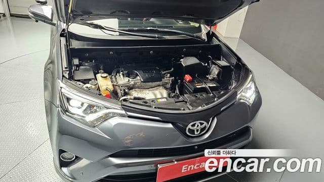 Toyota RAV4 4세대, 2018 6