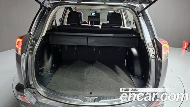 Toyota RAV4 4세대, 2018 20