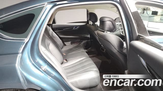 Genesis G80 (RG3) бензин 2.5 турбо AWD, 2022 12