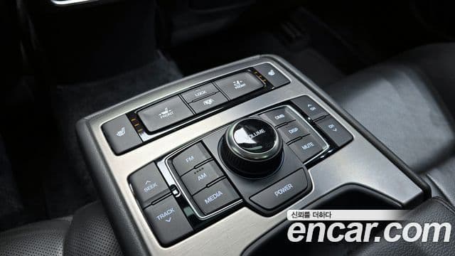 Hyundai Genesis DH G380 Prestige AWD, 2015 17