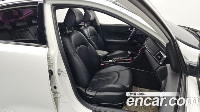 Kia K5 2세대 Prestige, 2016 10