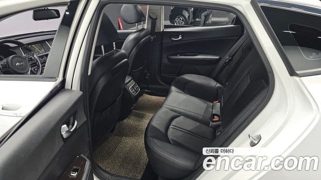 Kia K5 2세대 Prestige, 2016 12
