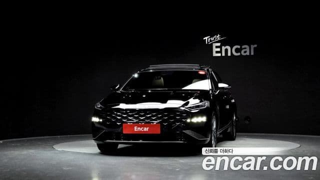 Kia K8 гибрид Signature, 2023 3