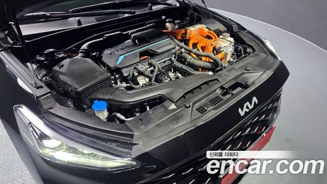 Kia K8 гибрид Signature, 2023 6