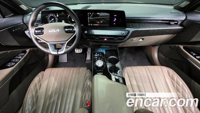 Kia K8 гибрид Signature, 2023 7