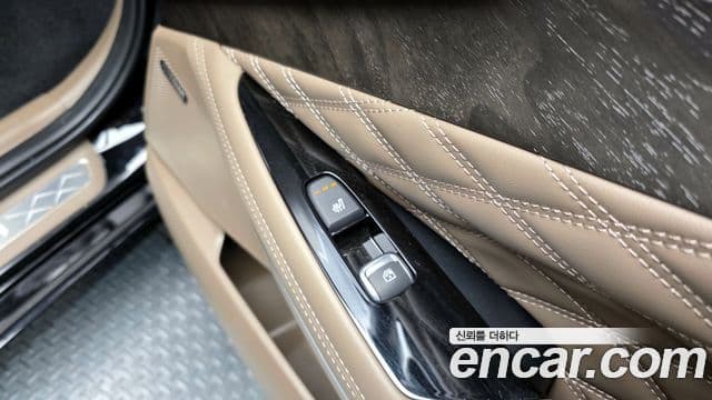 Kia K8 гибрид Signature, 2023 19