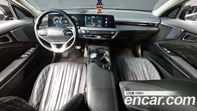 Kia K8 гибрид Signature, 2023 7