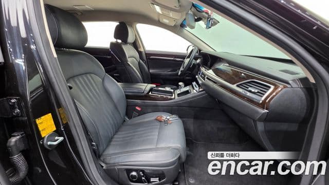 Genesis G90 Premium Luxury, 2019 10