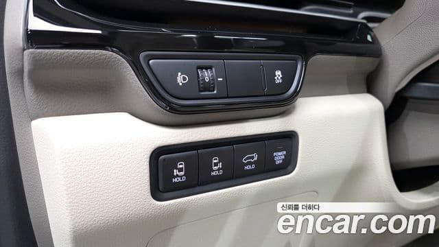 Kia The / новый New Carnival 4세대 Signature, 2025 11