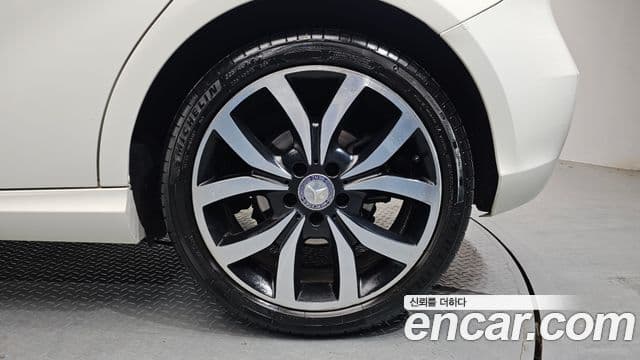 Mercedes-Benz A-класс W176 A200 CDI Night, 2014 все фото