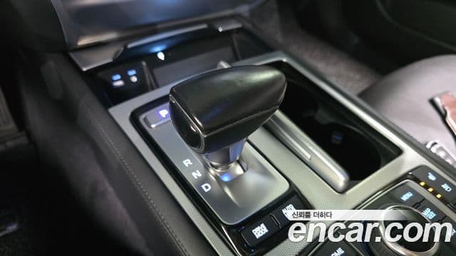 Genesis G80 Prestige, 2018 9